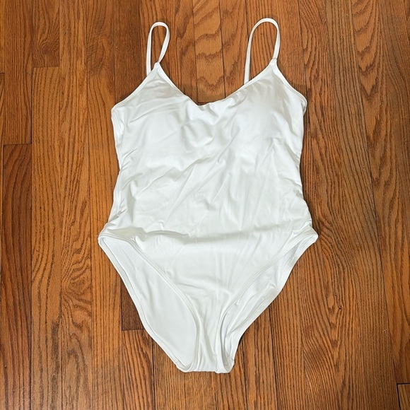 Andie The‎ Amalfi One Piece Swimsuit White Size XL NWT flaw - Picture 3 of 8
